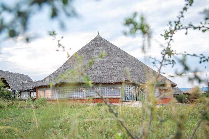 3-Day Maasai Mara Group Joining Safari - Lake Naivasha and Crescent Island