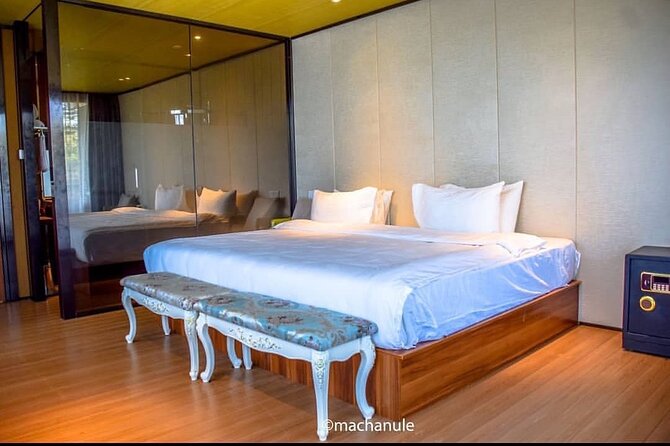 3 Day Private Tour in Maasai Mara with Lodge Luxury with Jeep - Reaching Jambo Mara Safari Lodge