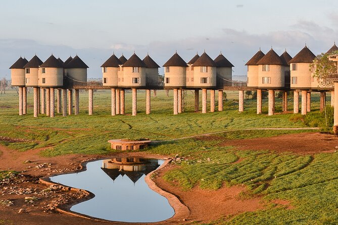 3-Day Private Tour in Tsavo East and Tsavo West - Tsavo East: red soil, open grasslands, and unusual lions