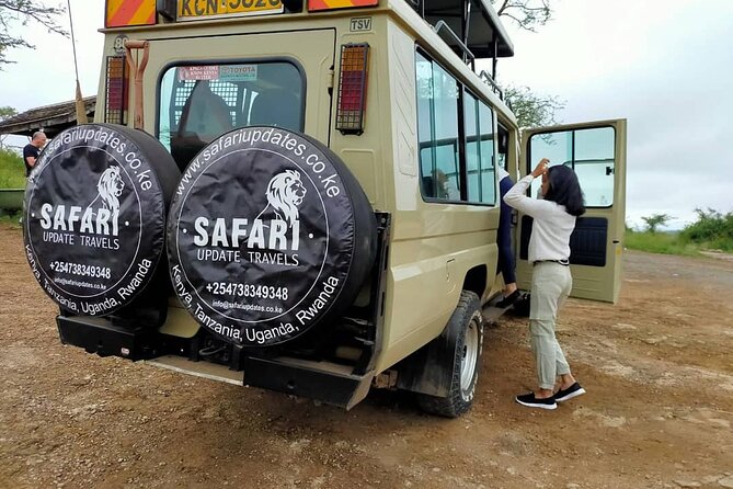 3 Days 2 nights Group joining Midrange Safari Tour in Masai maraa - Group joining: good value, less control