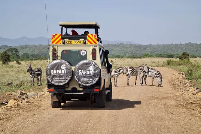 3 Days 2 nights Group joining Midrange Safari Tour in Masai maraa - Guides can shape the whole safari