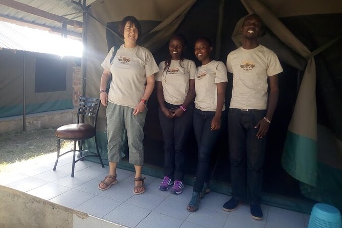 4 Days Masai Mara Nakuru - Leaving Nairobi at 8:00 a.m.