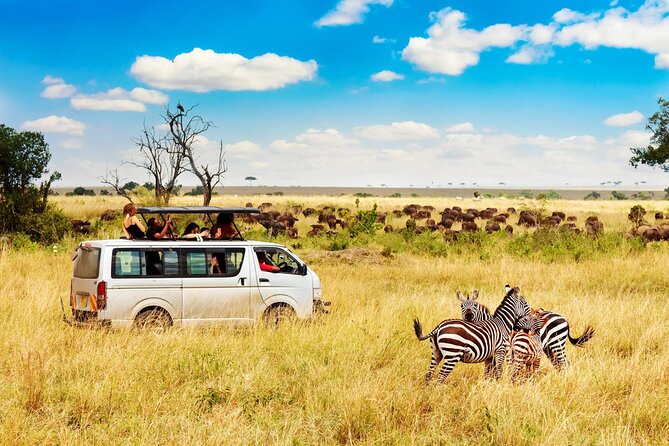 5 Days Masai Mara, Lake Nakuru & Naivasha Budget Joining Safari - Guides, vehicles, and the human side of the trip