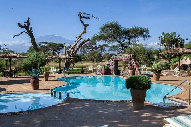6 Days Masai Mara-Nakuru-Amboseli - Lodge Safari-Private 4X4 JEEP - Key points at a glance