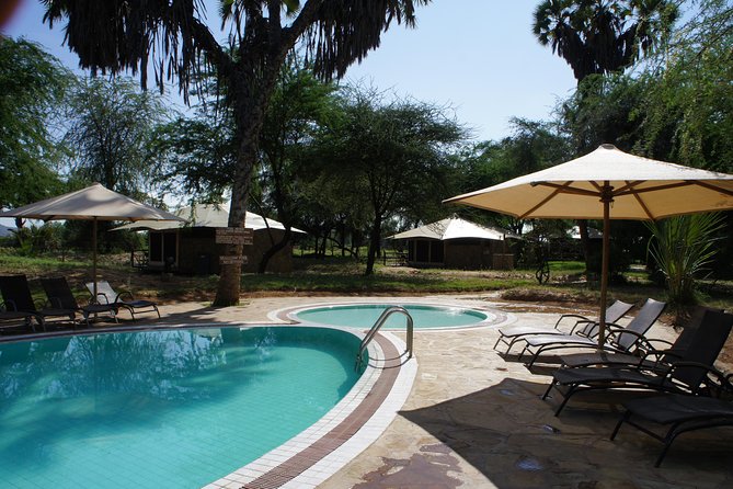 6 Days private safari package Kenya - Accommodation and the missing itinerary details