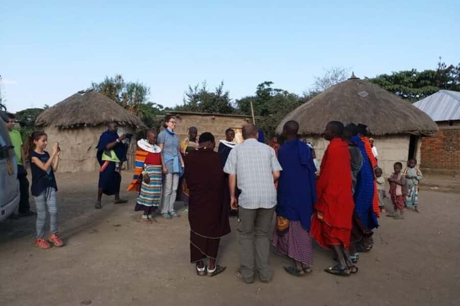 6 Days Small Group Safari To Masai Mara, Nakuru And Amboseli - Day 4: Rhinos at Nakuru, then a long run to Amboseli