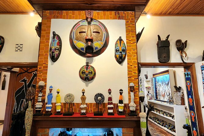 African Gemstones, Garnets Jewelry, Beads & Crafts Shopping Tour - How to shop without losing the fun