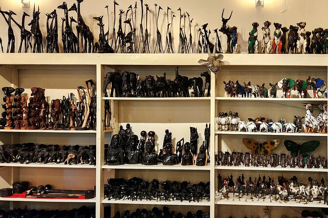 African Gemstones, Garnets Jewelry, Beads & Crafts Shopping Tour - Who should book this experience?