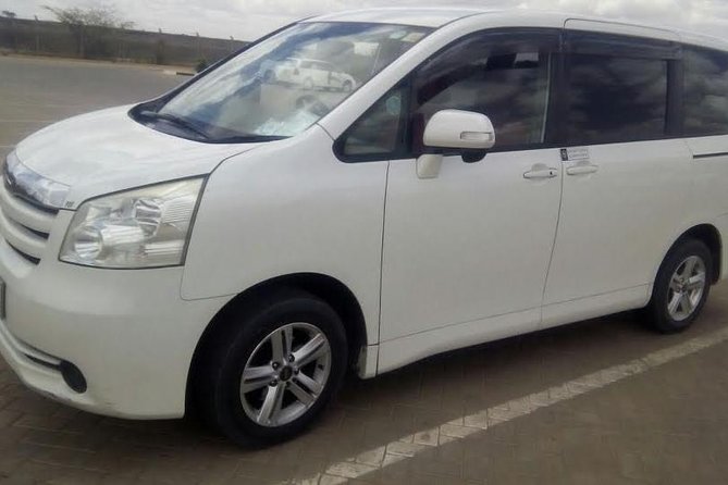 Airport Transfers in Nairobi - The Drive Into Nairobi With Local Guidance