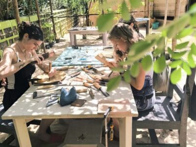 Beginner Swahili Woodcarving Classes with Woman Woodcarver