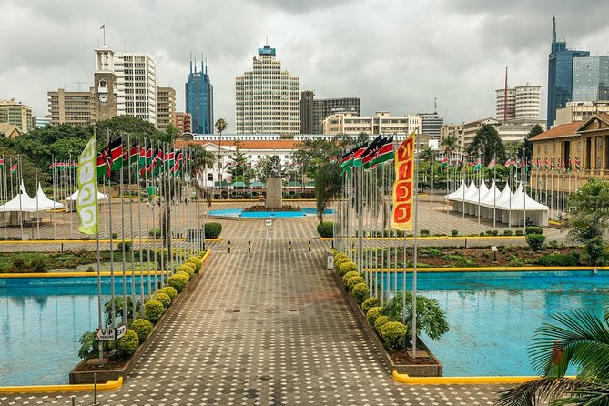 Day tour at the Nairobi city center - Going above Nairobi at the KICC