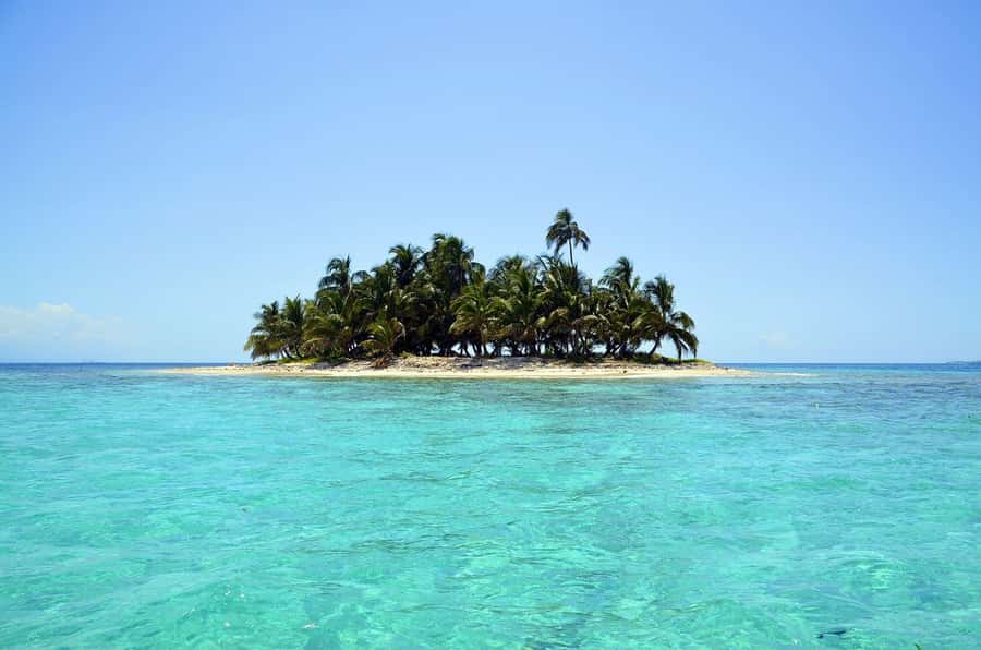 Diani Beach: Funzi Island Day Trip with Lunch - A slow canoe ride up the Ramisi River