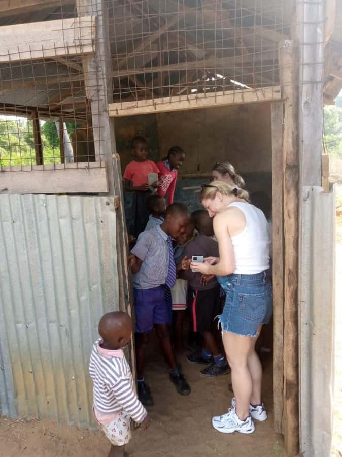 Diani bush tour - Reading the local vegetable market