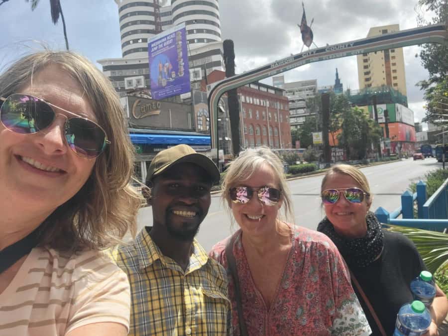 Elephant Orphanage Trust, Giraffes & Bomas of Kenya Day Tour - Lunch and Kenyan food