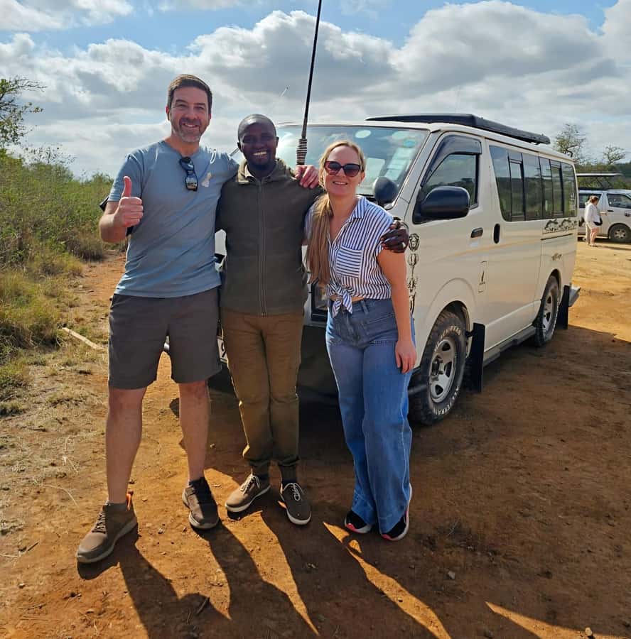 Elephant Orphanage Trust, Giraffes & Bomas of Kenya Day Tour - Who should book this day tour?
