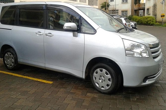 From JKIA Airport: Nairobi private transfer in a car (3 pax max) - What the car ride is like