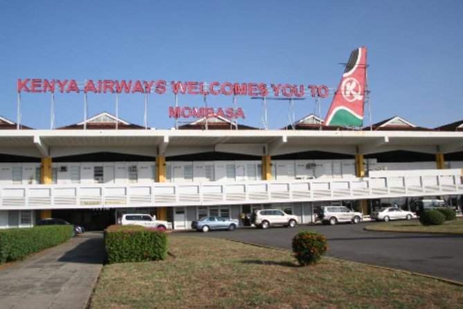 From Mombasa Airport: Diani transfer in a minivan (5 pax) - Key points to know before booking
