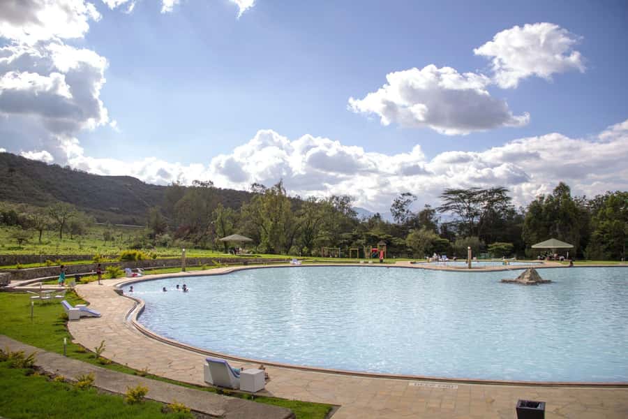 From Nairobi: Day Trip to Lake Naivasha and Hell's Gate - Leaving Nairobi at 7:00 am