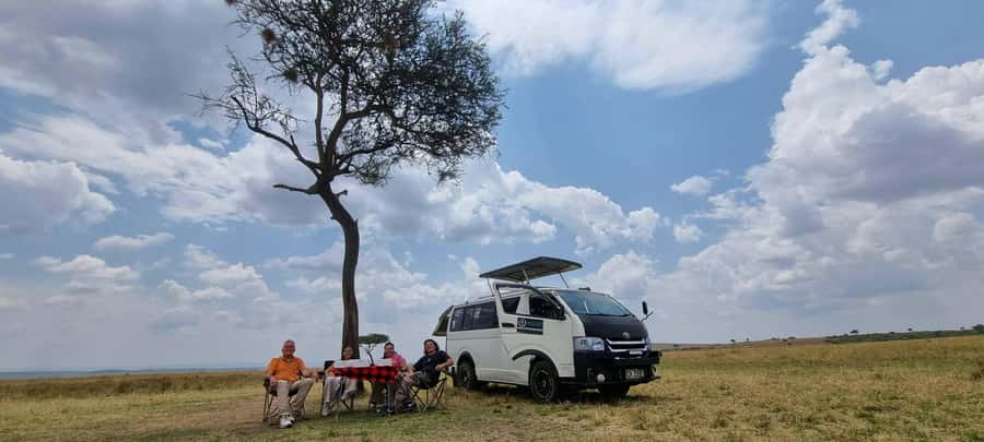From Nairobi: Maasai Mara 1-Day Safari: AW, Lunch & Pickup - Key points at a glance