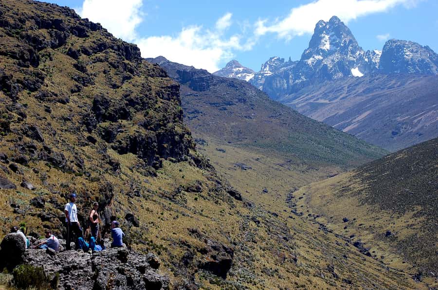From Nairobi: Mount Kenya National Park Full-Day Hike - Reaching the Meteorological Station around noon