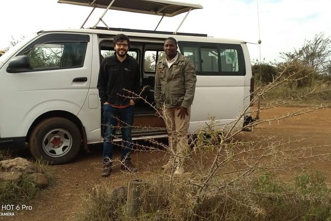 Giraffe center, stedmark animals haven & Nairobi Park Tour - Pickup, group size, and comfort