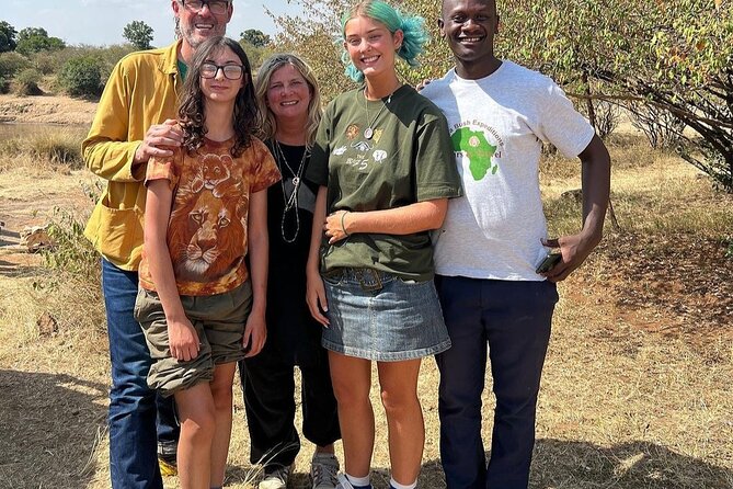 Giraffe Centre and Bomas of Kenya from Nairobi - Kazuri Beads and the Work Behind the Souvenirs