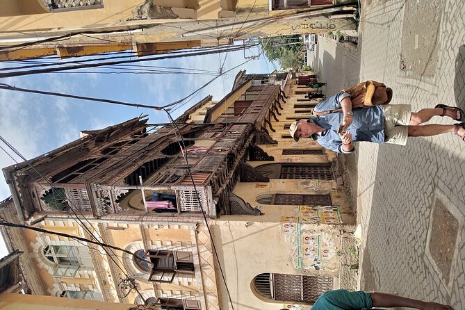 Half day city tour of mombasa - The ferry crossing and the value of ordinary movement