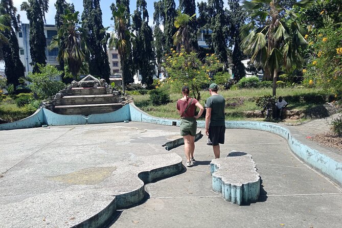 Half day city tour of mombasa - Eric Lumbasho’s guiding style