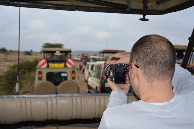 Half-Day Nairobi National Park and Maasai Market with Pick up - Wildlife you could see in three hours