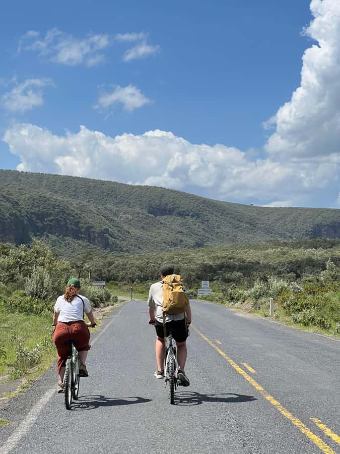 Hell's Gate & Lake Naivasha: Bike Tour, Hike & Boat Ride - Starting from Nairobi and reaching Elsa Gate