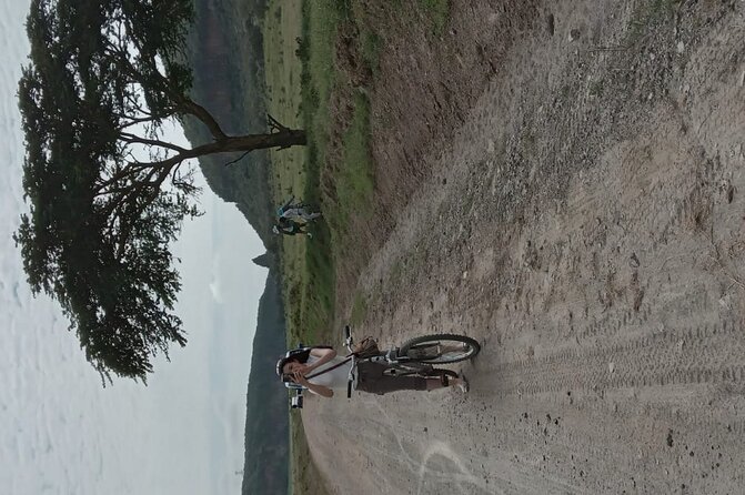 Hells Gate National Park & Lake Naivasha Day Trip from Nairobi - What the $90 price really covers