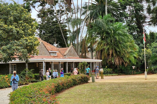 Karen Blixen Museum, Beads craft and Giraffe Day tour - Who should book this experience
