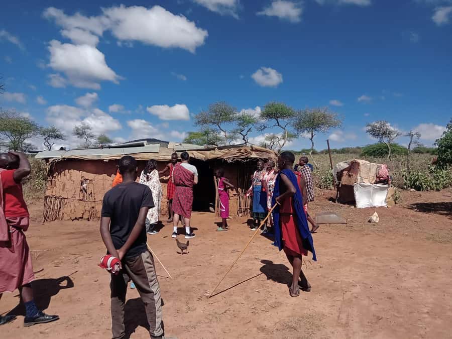 Kenya: Maasai Village Visit with Traditional Dance Show - Arrival at a small Maasai village