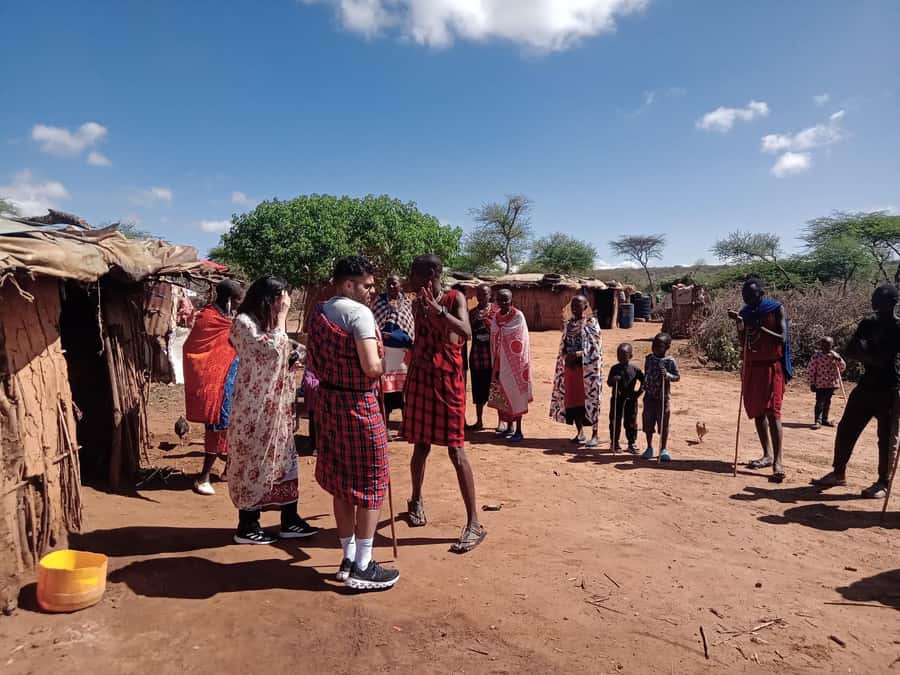 Kenya: Maasai Village Visit with Traditional Dance Show - Inside the traditional houses