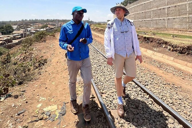 Kibera Slum Tour with a Local - Key points at a glance
