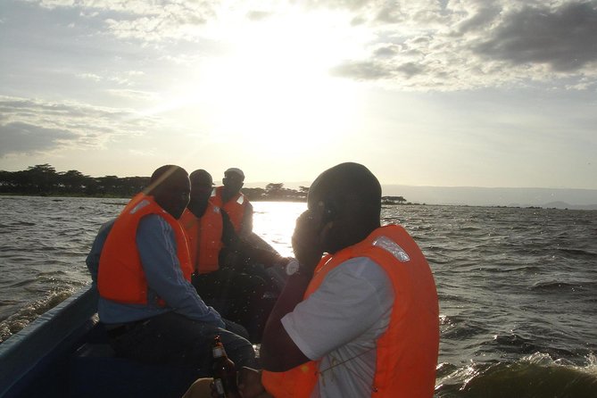 Lake Nakuru National Park Day Tour Via Lake Naivasha - Lunch at Nakuru, with an extra bill to plan for