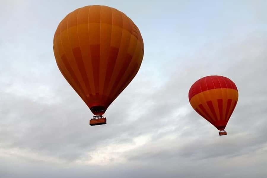 Maasai Mara: Hot Air Balloon Safari & Champagne Breakfast - Who should book this Maasai Mara experience?