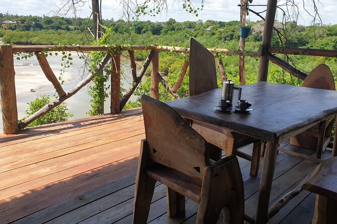 Magical Storytelling Swahili Dinner in the Bushbaby Treehouse - Sunset, creek views, and the first story