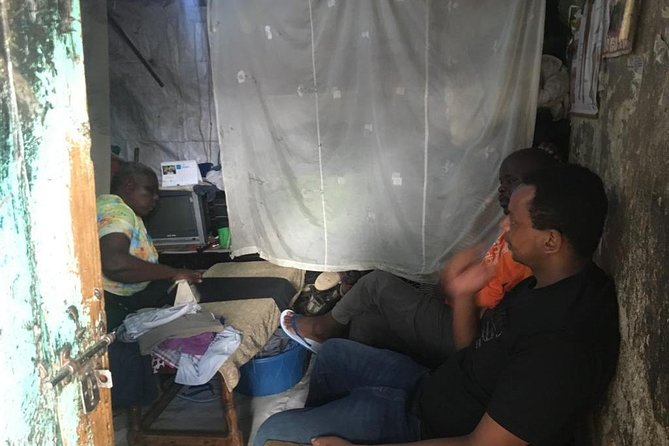 Memorable Daily KIBERA Slums/Toi Market Tour with Locals (2 hours) - Safety, comfort, and respectful behavior