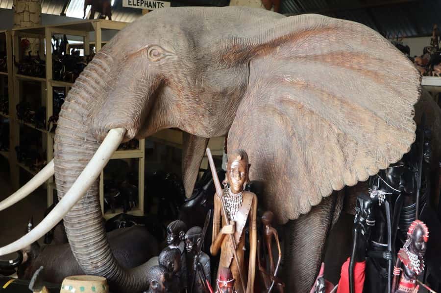 mombasa city tour full day - Akamba Village, where the souvenirs begin as raw wood