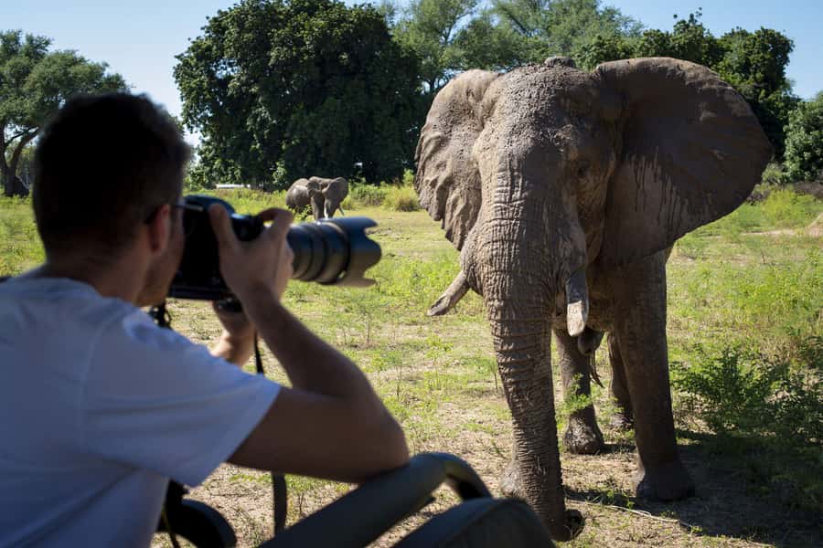 Nairobi: 4-Day Maasai Mara & Lake Nakuru Camping Safari - Day one, the Rift Valley and first Mara drive