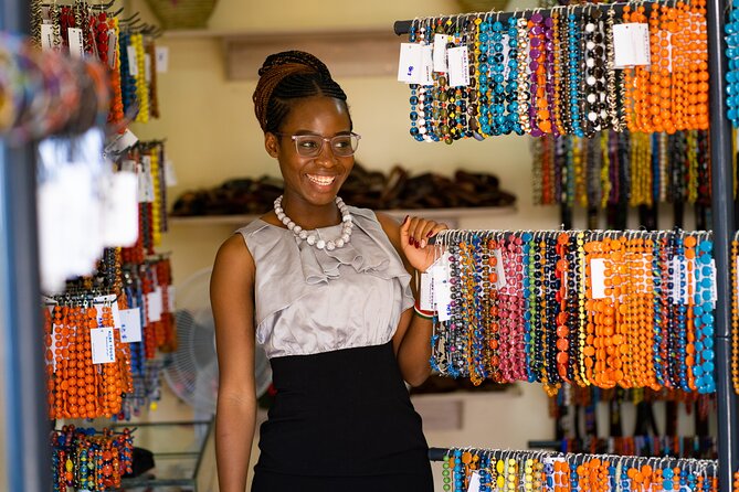 Nairobi city sights, Giraffe Encounters and Bomas Kenya Tour - Bomas of Kenya: music, dance, and traditional homesteads