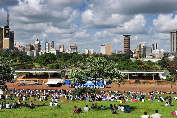 Nairobi City Walking Guided Half-Day Tour - City markets, bargaining, and Kenyan crafts