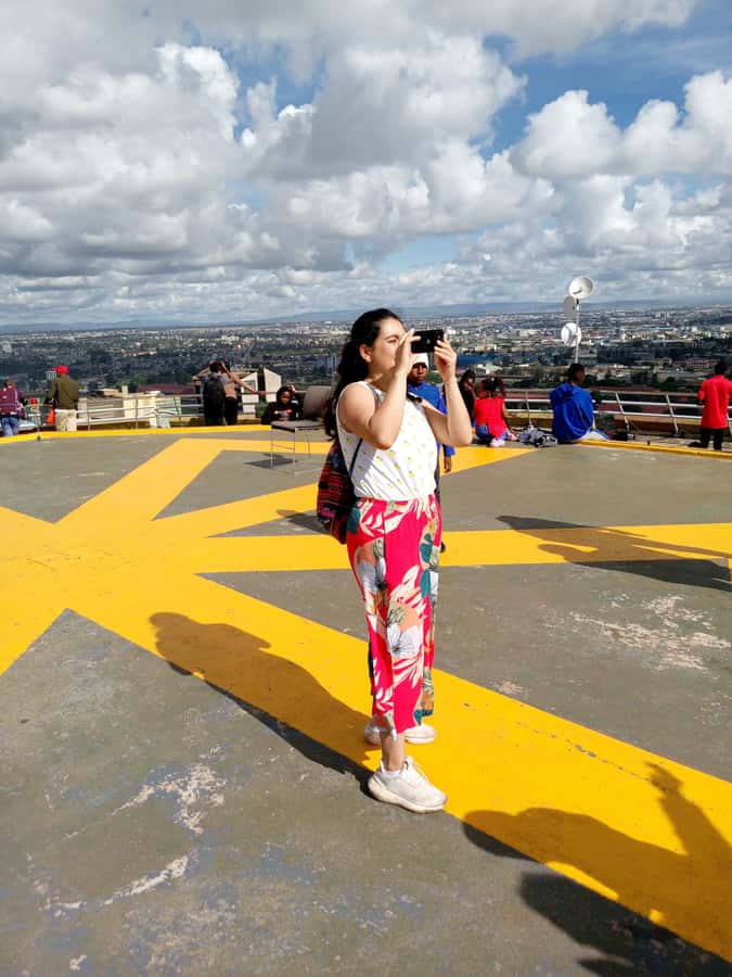 Nairobi city walking tour - Starting at Jeevanjee Gardens
