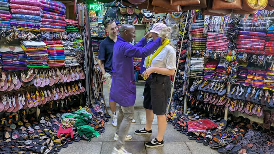 Nairobi City: Walking tour with Lifestyle and History. - Jamia Mosque and the city’s religious mix