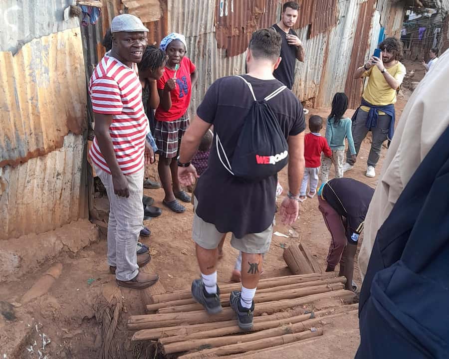 Nairobi: Explore Kibera Slum with Local Guides - Stop four: Kibera Handicrafts Centre