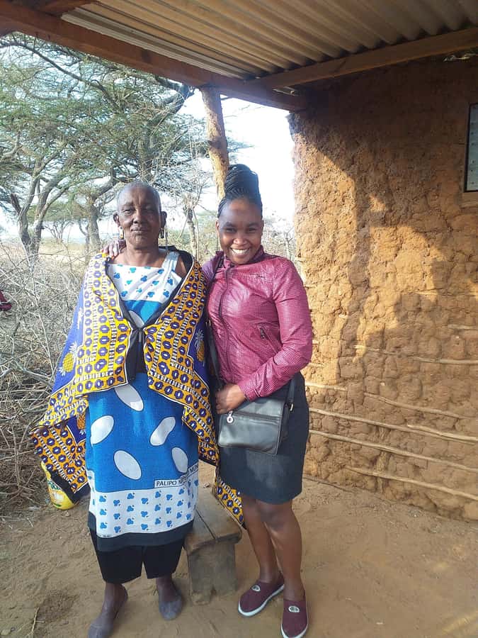Nairobi: Giraffe Center, Beads Factory & Bomas of Kenya Tour - FAQ