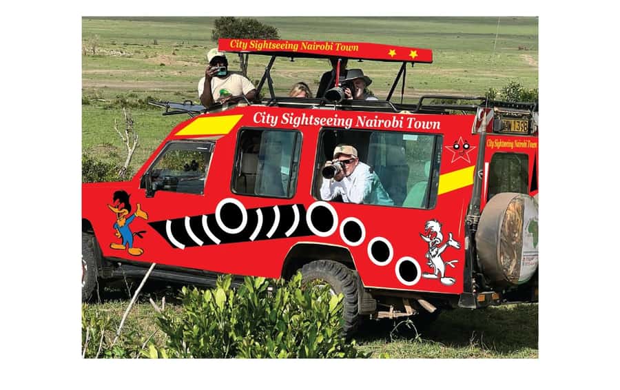 Nairobi: Hop on Hop off and Maasai market Collections Visit - A quiet pause at Bomb Blast Memorial Park