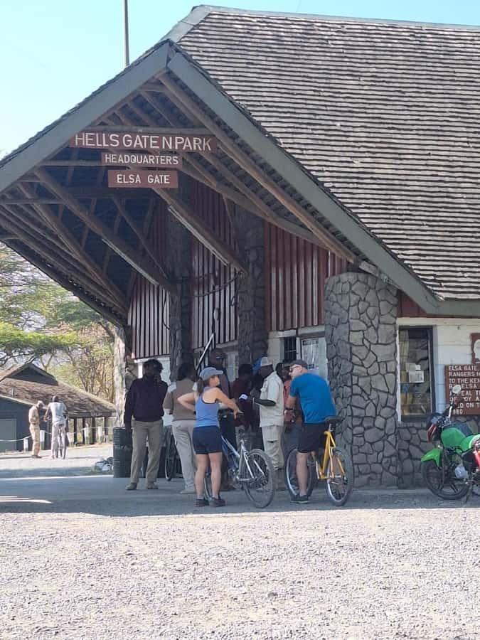 Nairobi: Lake Naivasha & Hell’s Gate National Park Day Trip - What the $36 price really buys you