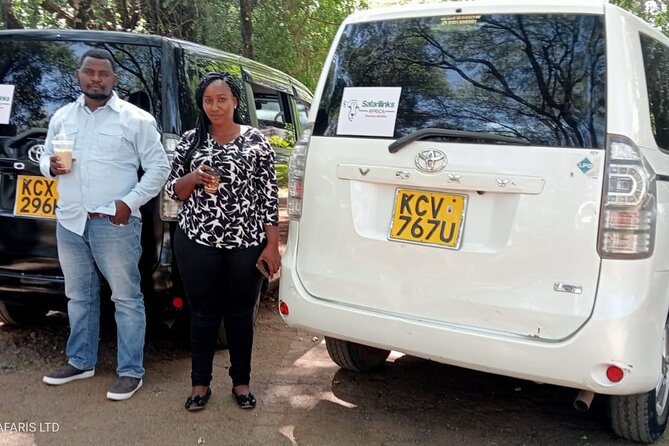 Nairobi: National park, baby Elephant, Giraffe center - Vehicle comfort and guide service